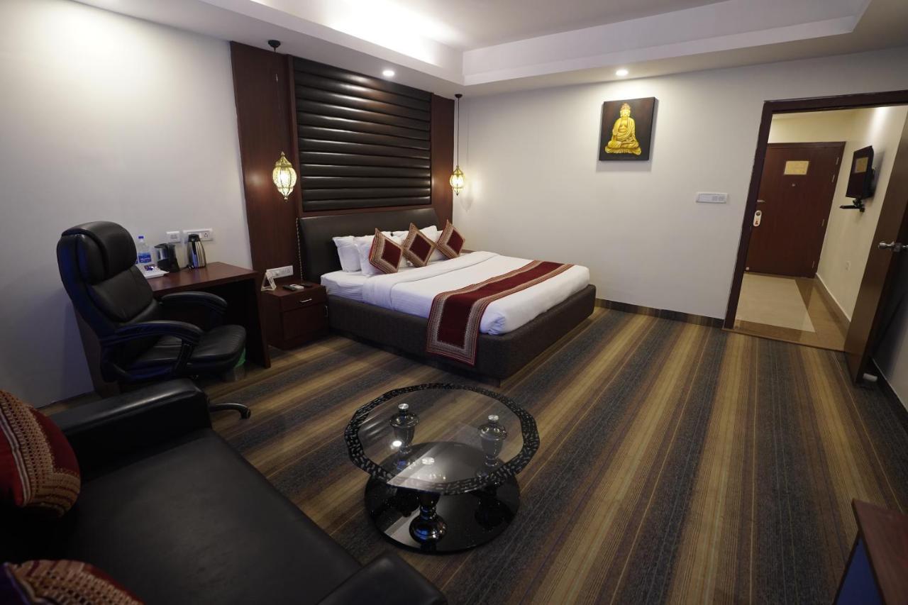 Hotel Avn Grand Ranchi Zewnętrze zdjęcie